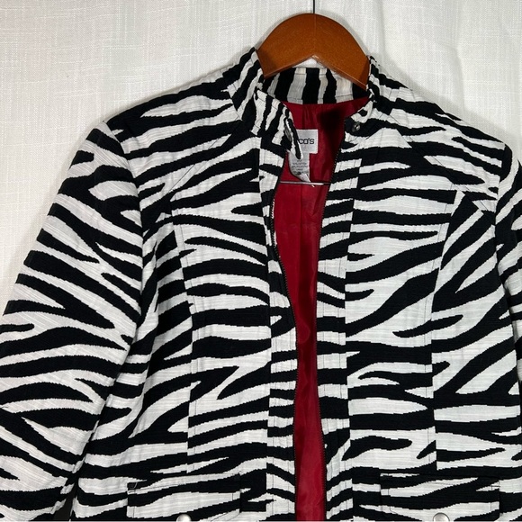 Chico’s Animal Print Zip Up Jacket - Picture 3 of 9